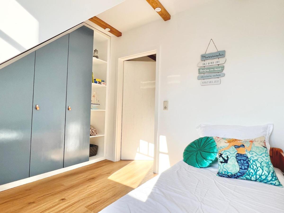 *Neu* Strandwohnung Mit Sauna レリク エクステリア 写真