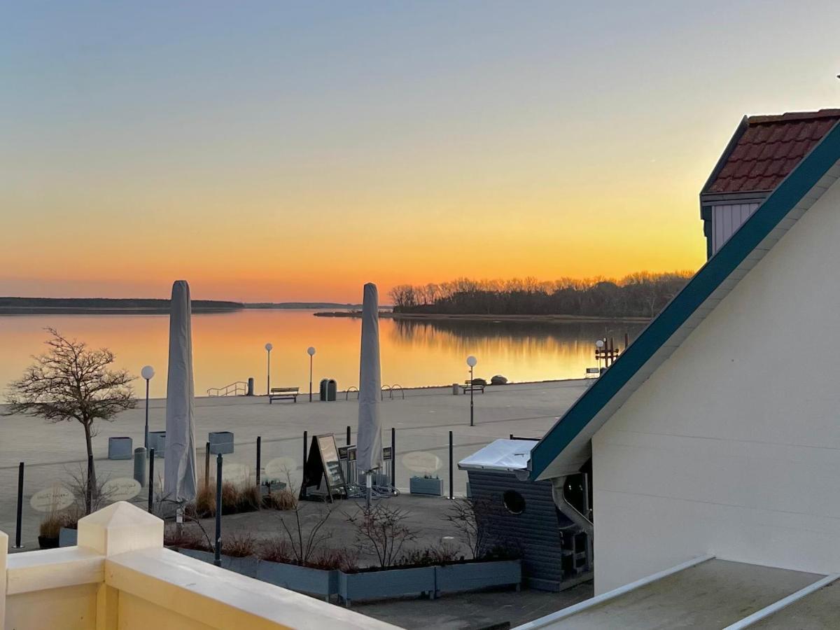 *Neu* Strandwohnung Mit Sauna レリク エクステリア 写真